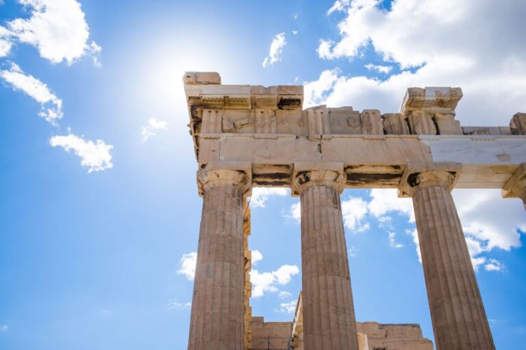 Athens: Acropolis With Museum, Guided Tour & Greek Lunch