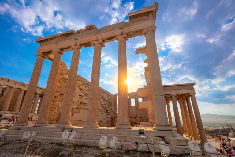 Athens: Half-Day Acropolis and Downtown Private Tour in 4h