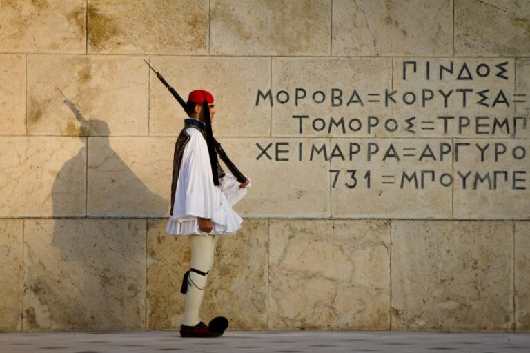 Athens: Heart of Athens Private Walking Tour