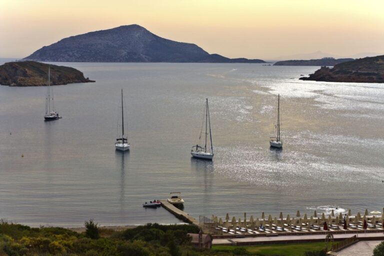 Athens: Wchair Accessible Tour to Sounion & Vouliagmeni Lake