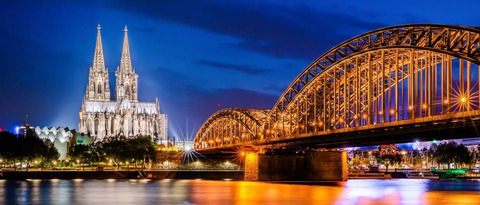 Awesome Sites of Cologne – Private Family Walking Tour - Tour Overview