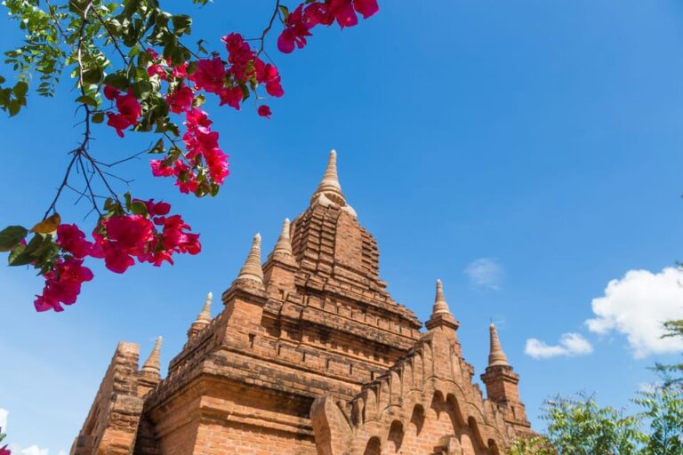 Bagan: Ancient Temples Private Tour