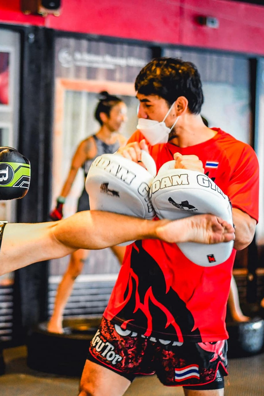 Bangkok: Muay Thai Training Class by Krudam Gym@Sukhumvit 36 - Pricing and Booking Details