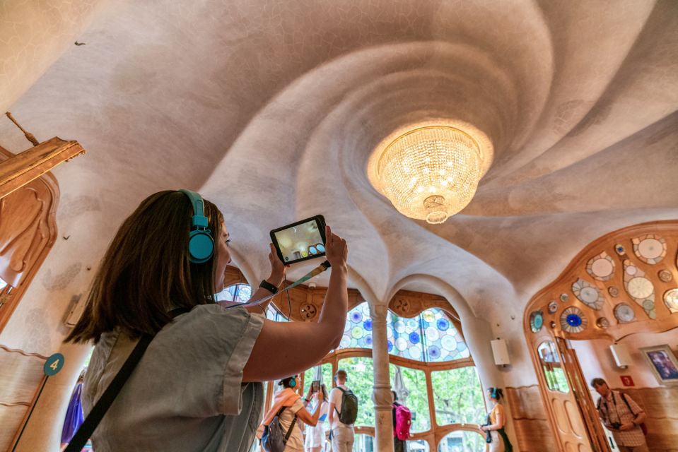 Barcelona: Casa Batlló Entry With Self-Audioguide Tour - Immersive Audioguide Experience