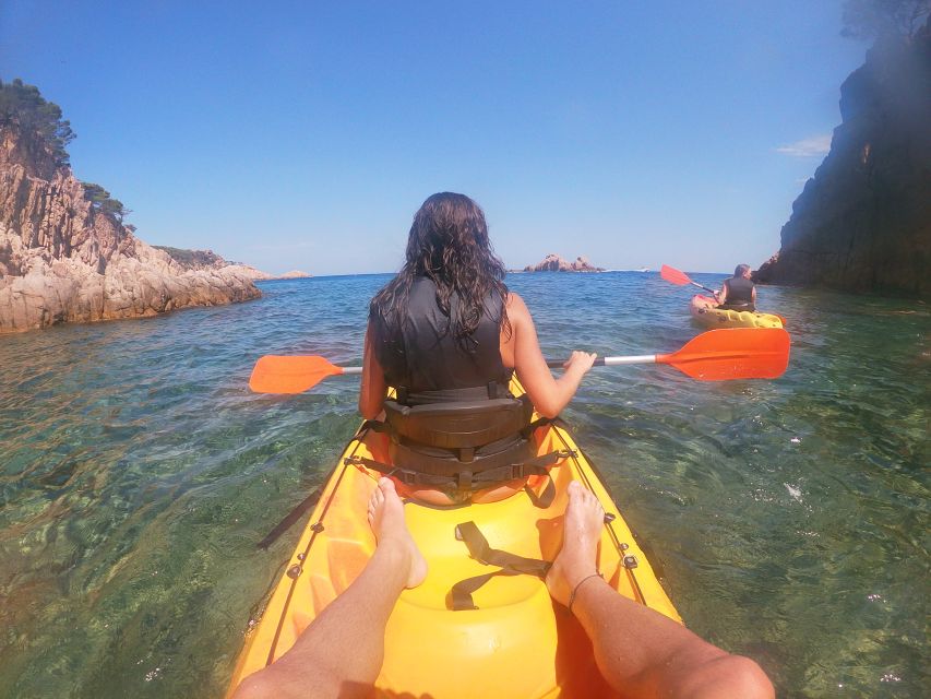 Barcelona: Costa Brava Kayak and Snorkel Tour With Lunch