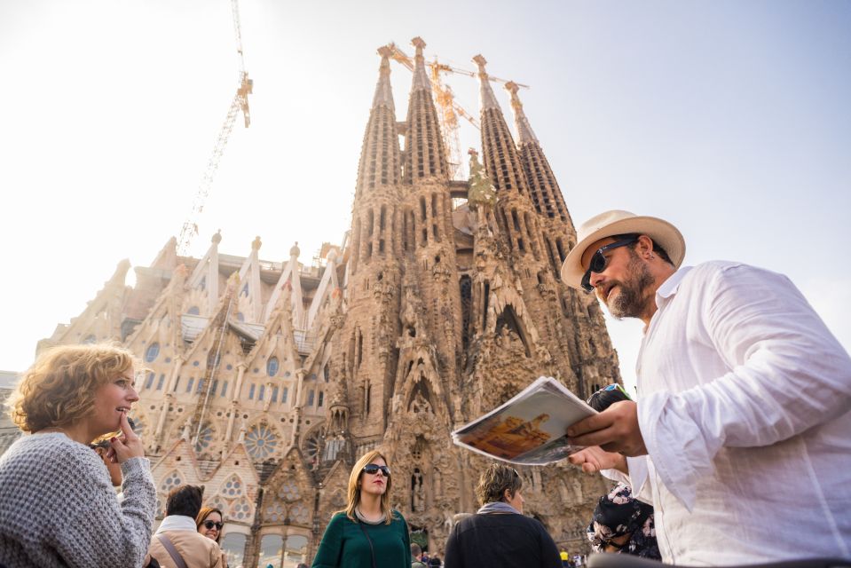 Barcelona: Gaudi Highlights Ebike Tour - Tour Overview