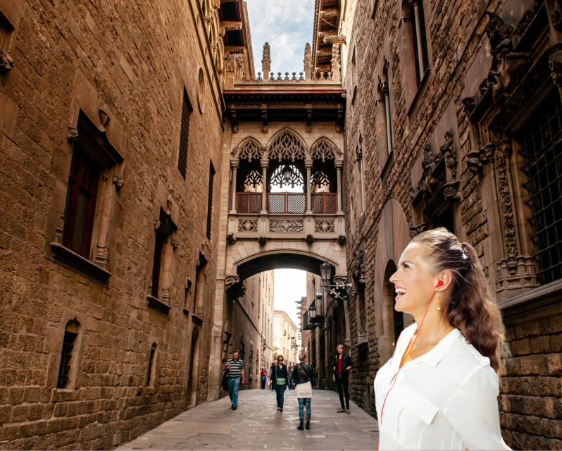 Barcelona Gothic Quarter in 1 Day: Walking Tour - Audioguide - Tour Overview and Pricing