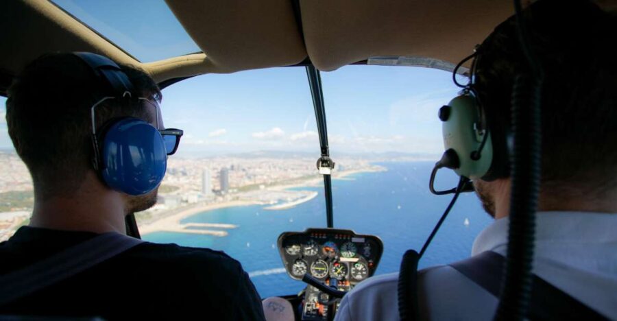 Barcelona: Helicopter Flight With Optional Yacht Cruise
