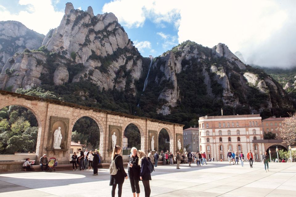 Barcelona: Montserrat Tour With Cog-Wheel & Black Madonna - Tour Overview