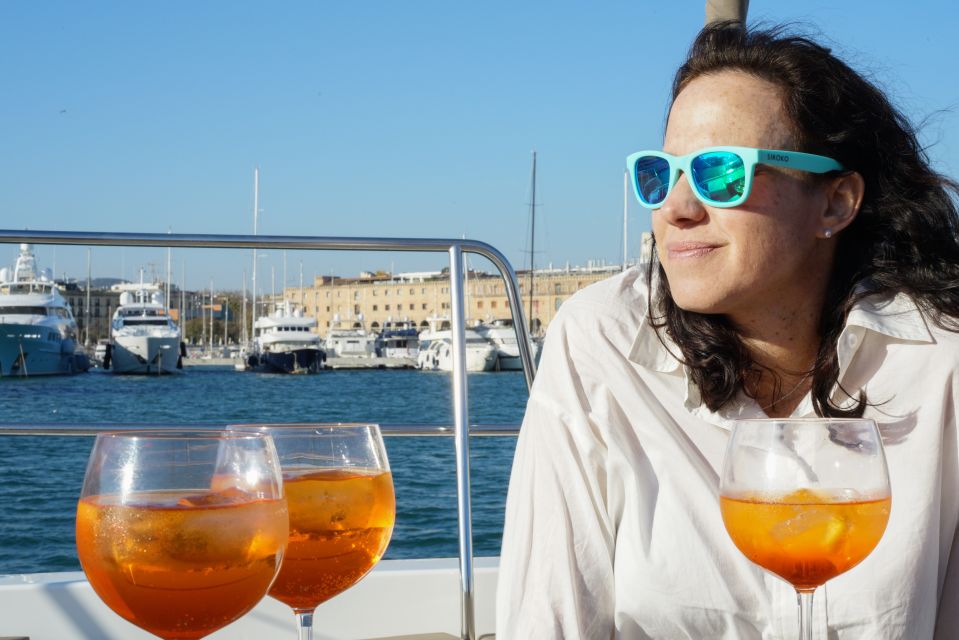 Barcelona: Sailing Tour With Vermouth and Drinks - Tour Overview and Pricing