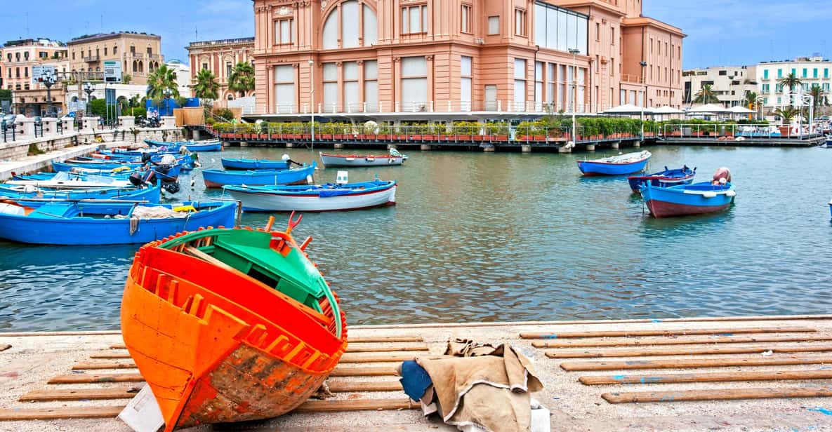 Bari: Highlights App Guided Tour With Puzzles - Attractions and Route