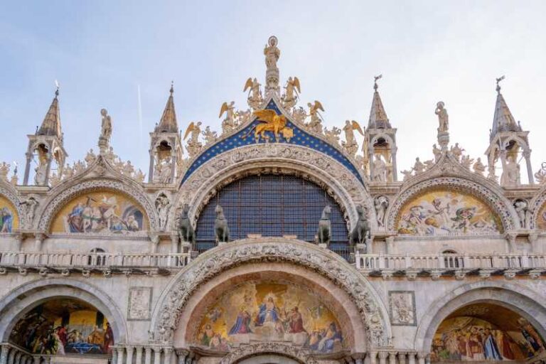 Basilica and Doges Palace Tour With Lunch & Murano