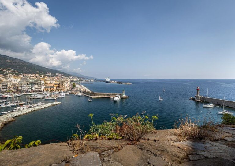 Bastia: Private Walking City Tour