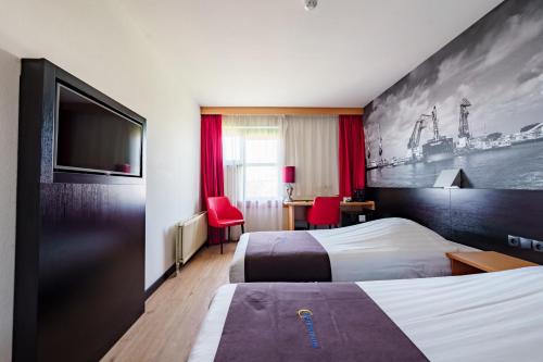 Bastion Hotel Barendrecht - Hotel Overview and Location