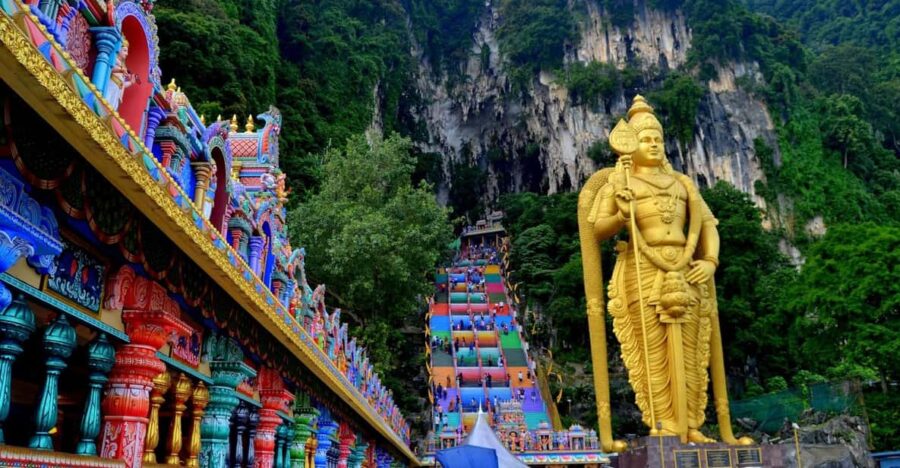 Batu Caves Audio Guide: Malaysias Iconic Pilgrimage Site