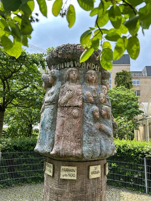 Beautiful Ladies and Terracotta Heads in Russian - Tour Overview