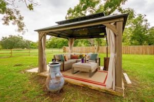 Bellas by the Bay - Property Overview