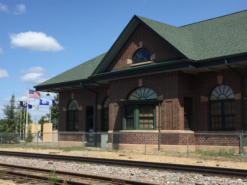 Bemidji, MN: Downtown Walking Tour - Tour Overview