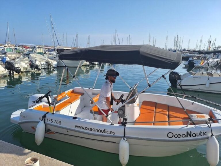 Benalmádena: Boat Rental Without a License on the Costa Del Sol