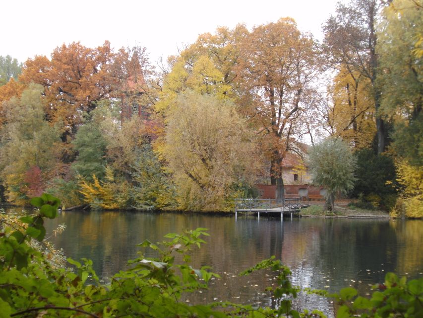 Berlin: Castle Britz Gardens Private Tour - Tour Overview