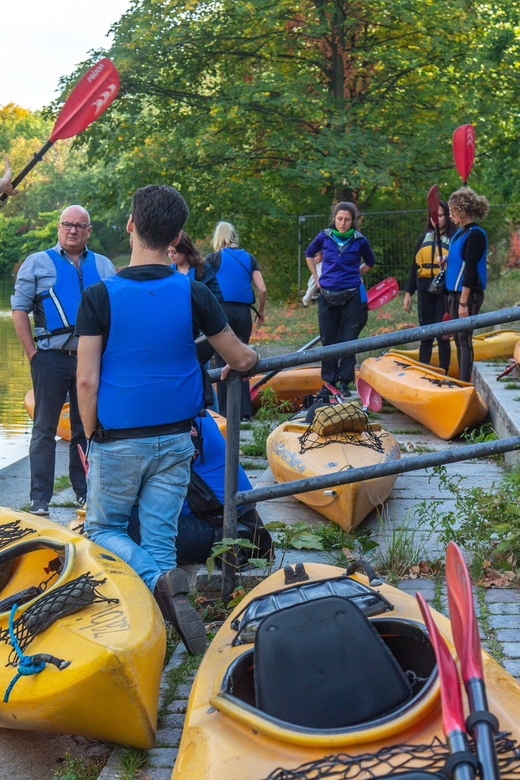 Berlin: One-way Kayaking Tour Through the City - Tour Overview and Pricing