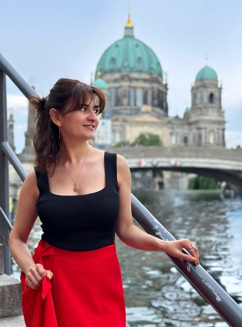 Berlin: Private Photoshoot With a Vacation Photographer - Overview and Pricing