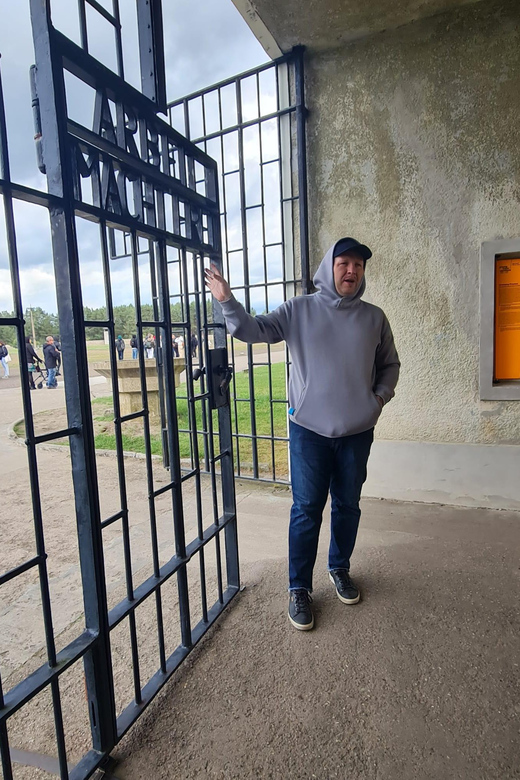 Berlin: Sachsenhausen Tour Incl. Car Transport Max. 7 People - Tour Overview