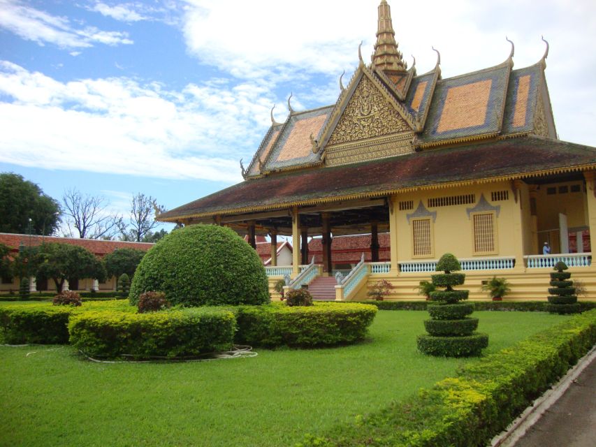 Best of Phnom Penh: Half-Day Private City Tour - Tour Overview