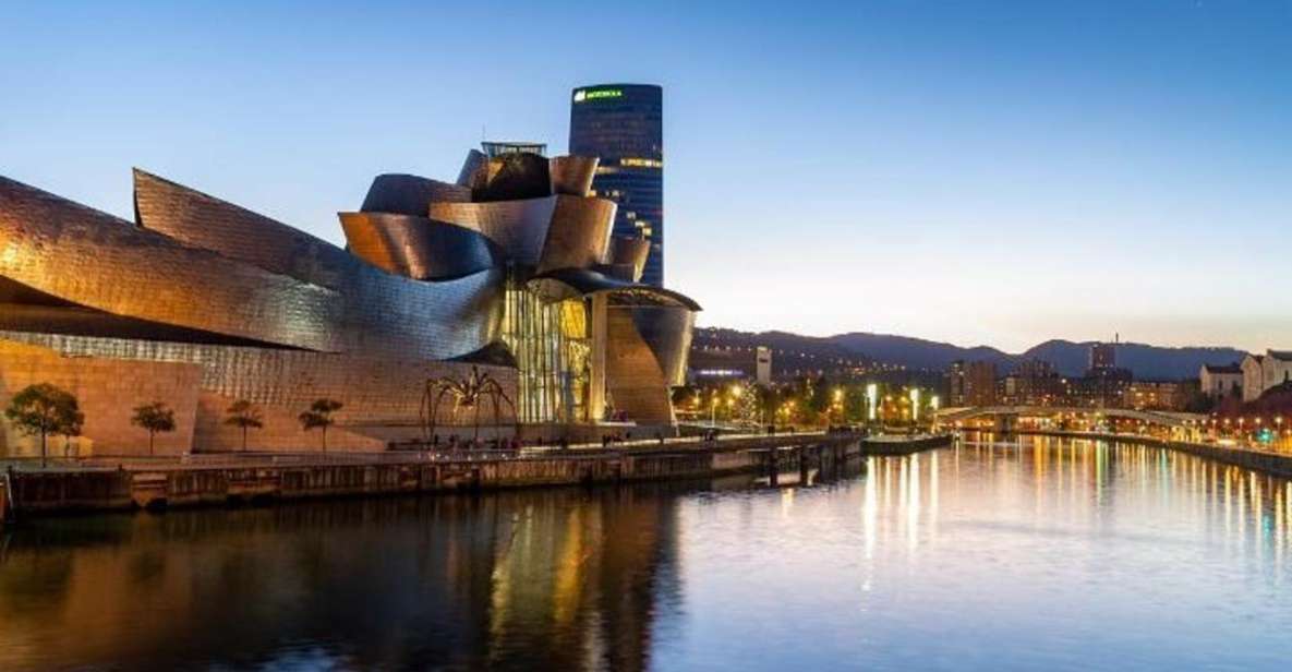 Bilbao : Private Custom Walking Tour With a Local Guide - Tour Overview