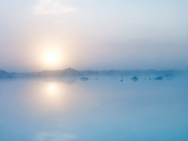 Blue Lagoon: Entry Ticket With Drink, Towel, and Mud Mask