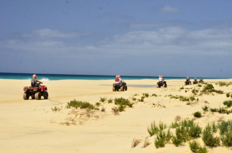 Boa Vista Island: Half-Day Quad Tour to Santa Monica Beach