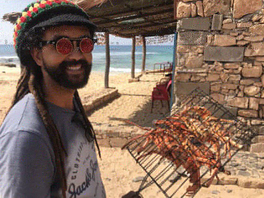 Boa Vista: Lobster Lunch at Santa Monica Beach - Activity Overview