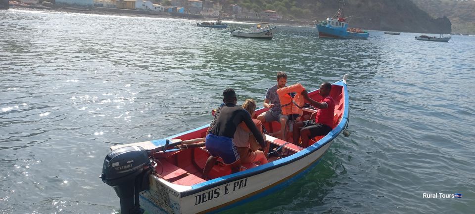 Boat Trip to Aguas Belas Cave + Barbecue - Activity Overview and Pricing