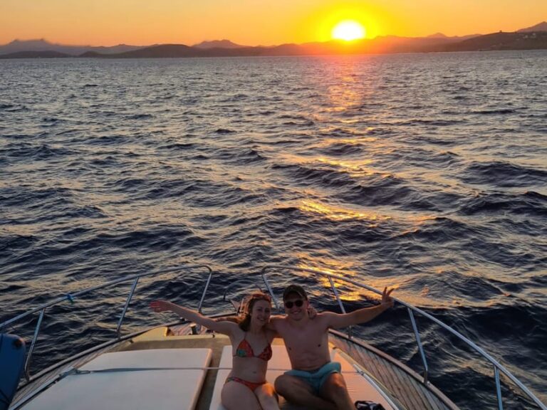 Bodrum Boat Tour: Bodrum Sunset Tour With Jet Black Yacht