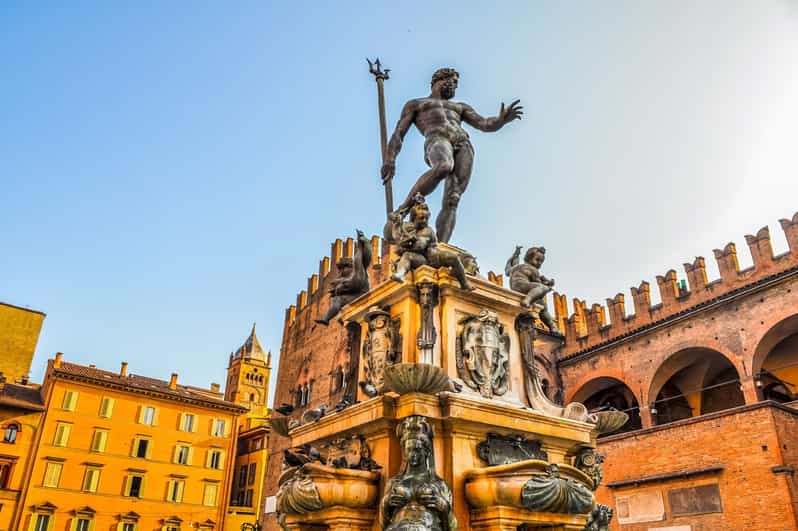 Bologna: Highlights App Guided Tour With Puzzles - Tour Overview and Pricing