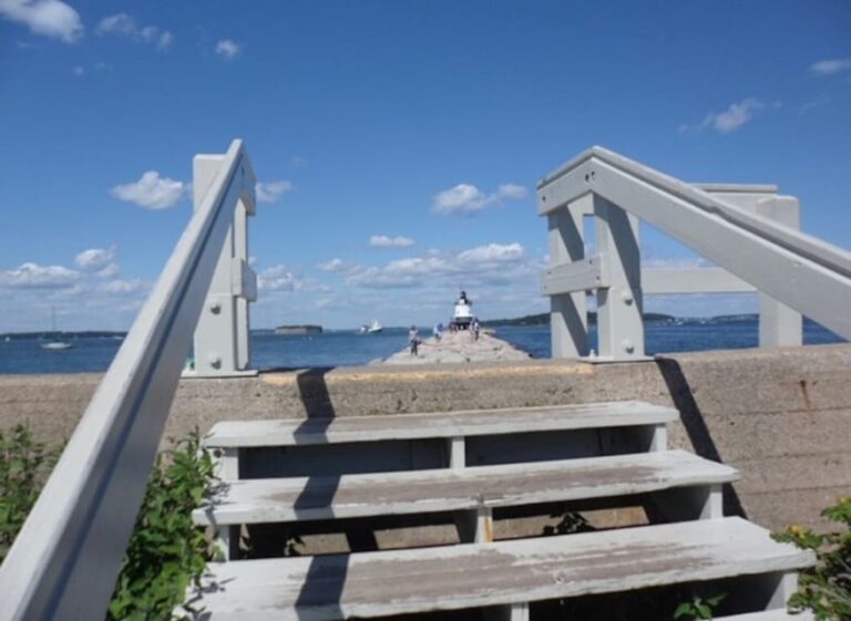 Boothbay Harbors Walk Through Time, a Guided History Tour