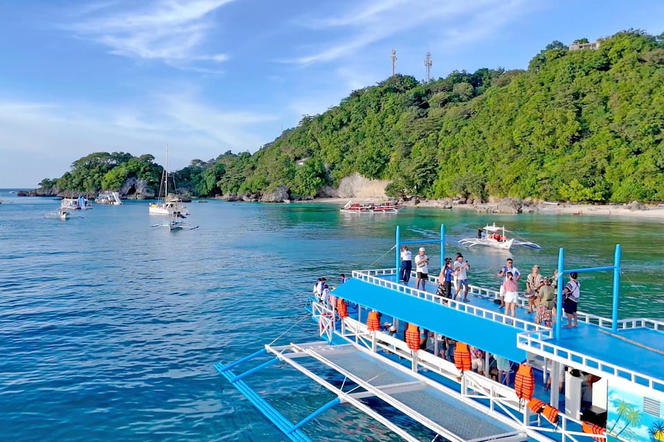 Boracay Island Rhythm Sunset Cruise - Activity Highlights