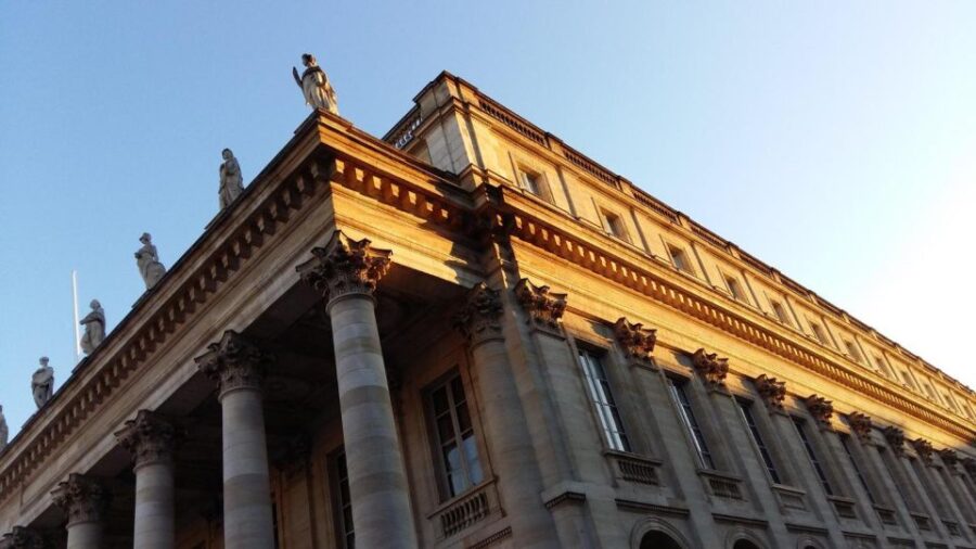 Bordeaux: Capture the Most Photogenic Spots With a Local