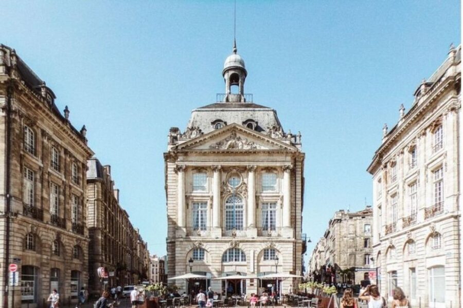 Bordeaux: Must-See Attractions Walking Tour