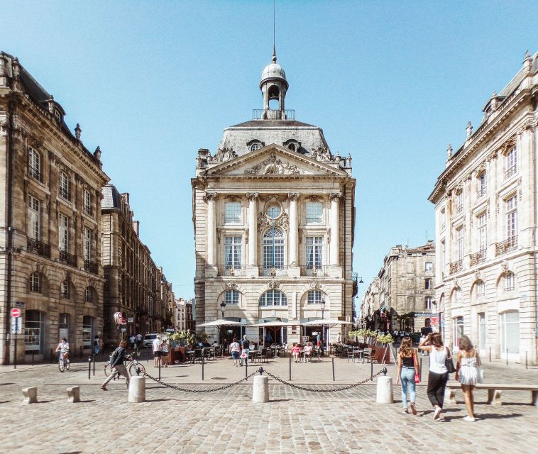 Bordeaux Private Walking Tour