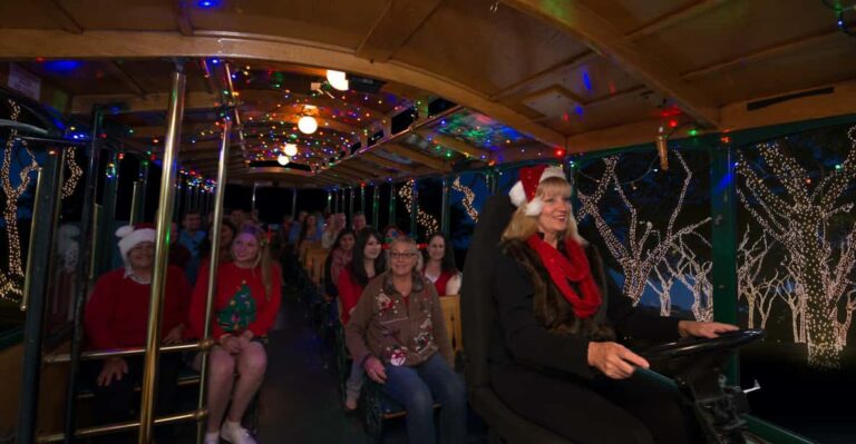 Boston: Holiday Sights and Festive Nights Trolley Tour