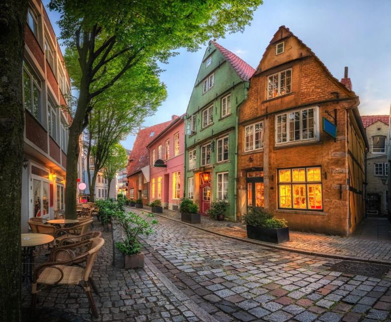 Bremen: Express Walk With a Local in 60 Minutes - Tour Overview