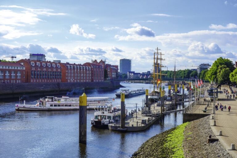 Bremen: Guided Tour of City Center