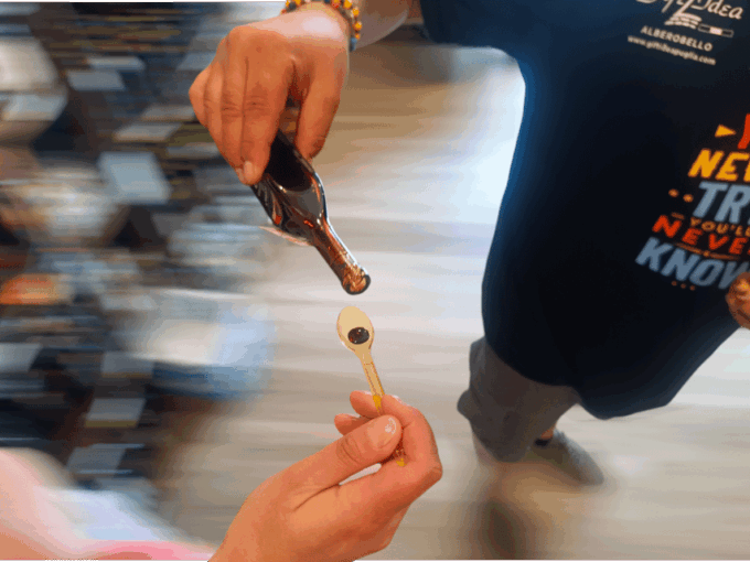Brindisi: Alberobello, Locorotondo & Ostuni Tour With Brunch - Tour Pricing and Policies