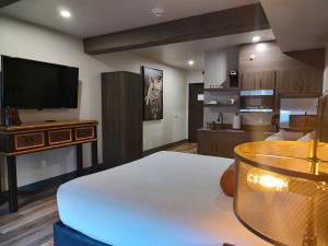 Bunk House - Amenities Offered