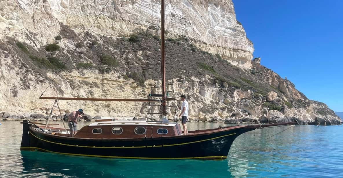 Cagliari: Classic Boat Tour Along the Gulf With Tasting. - Tour Highlights