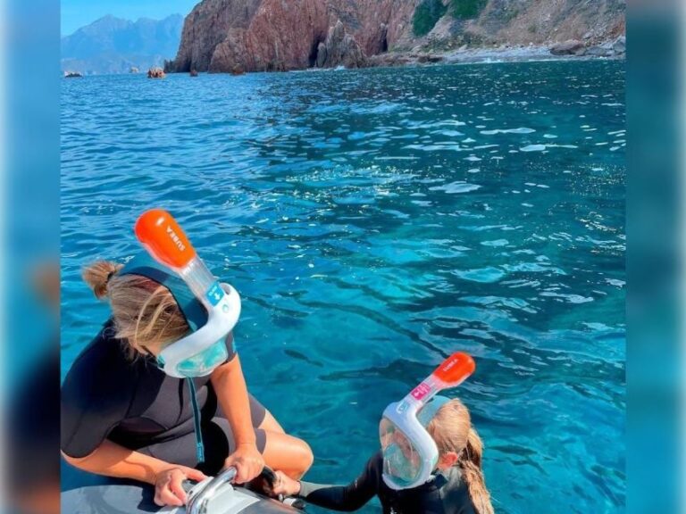 Cargèse: Capo Rosso Snorkeling and Sea Cave Tour