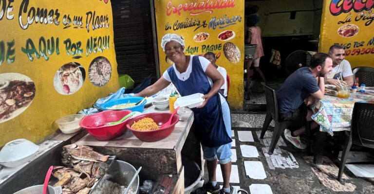 CARTAGENA: FULL CITY TOUR & LUNCH AT BOURDAIN FAVORITE SPOT