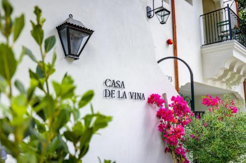 Casa De La Vina - Boutique Apartments in Downtown Santa Barbara - Property Overview