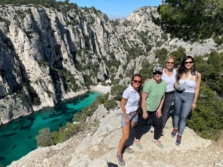 Cassis: Calanques National Park Guided Hiking Half-Day Trip